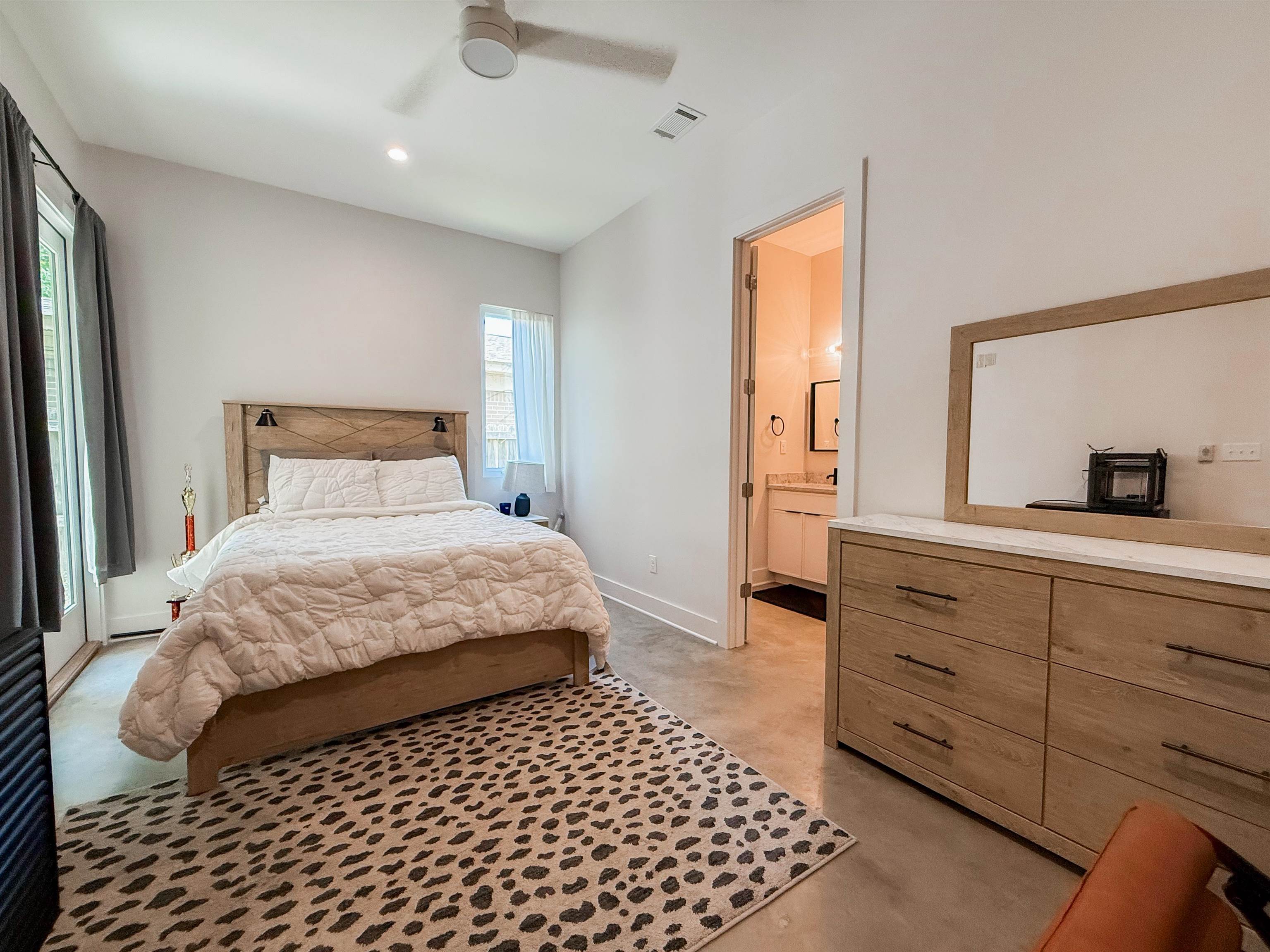 765 Carnes Sta Cove Memphis, TN 38111 - Photo 15 of 22