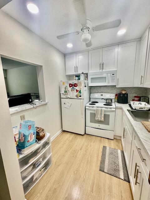 583 Fanshaw North, Unit N Boca Raton, FL 33434 - Photo 3 of 36 Kitchen