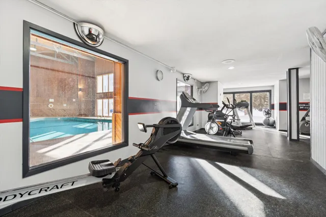 $158,000 | 130 Demont Avenue, Unit 142, Little Canada, MN 55117