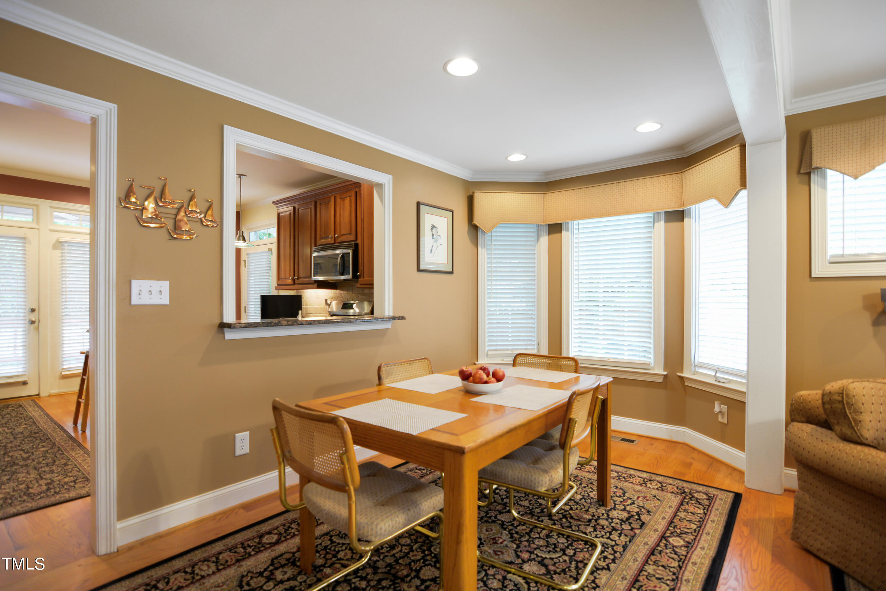215 Baggett Avenue Raleigh, NC 27604 - Photo 5 of 20 05