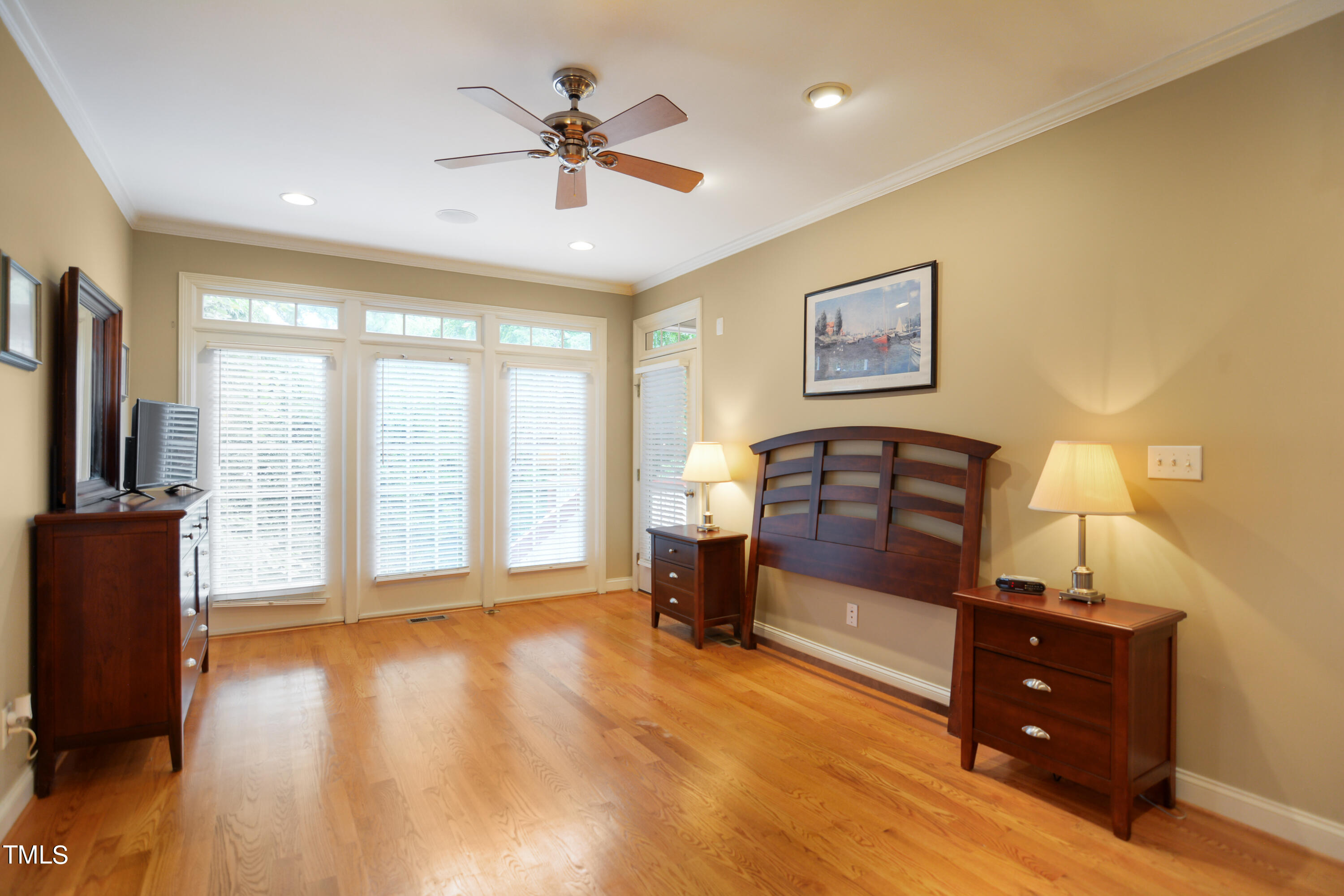 215 Baggett Avenue Raleigh, NC 27604 - Photo 10 of 20 10