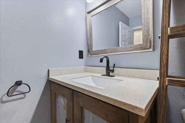 $275,000 | 5529 Rainbow Lane, Crestview, FL 32539