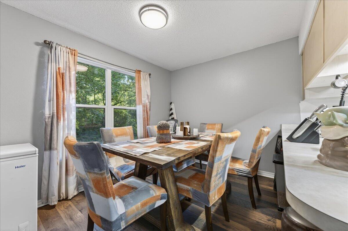 5529 Rainbow Lane Crestview, FL 32539 - Photo 10 of 29 12-5529 Rainbow Ln-Crestview-12