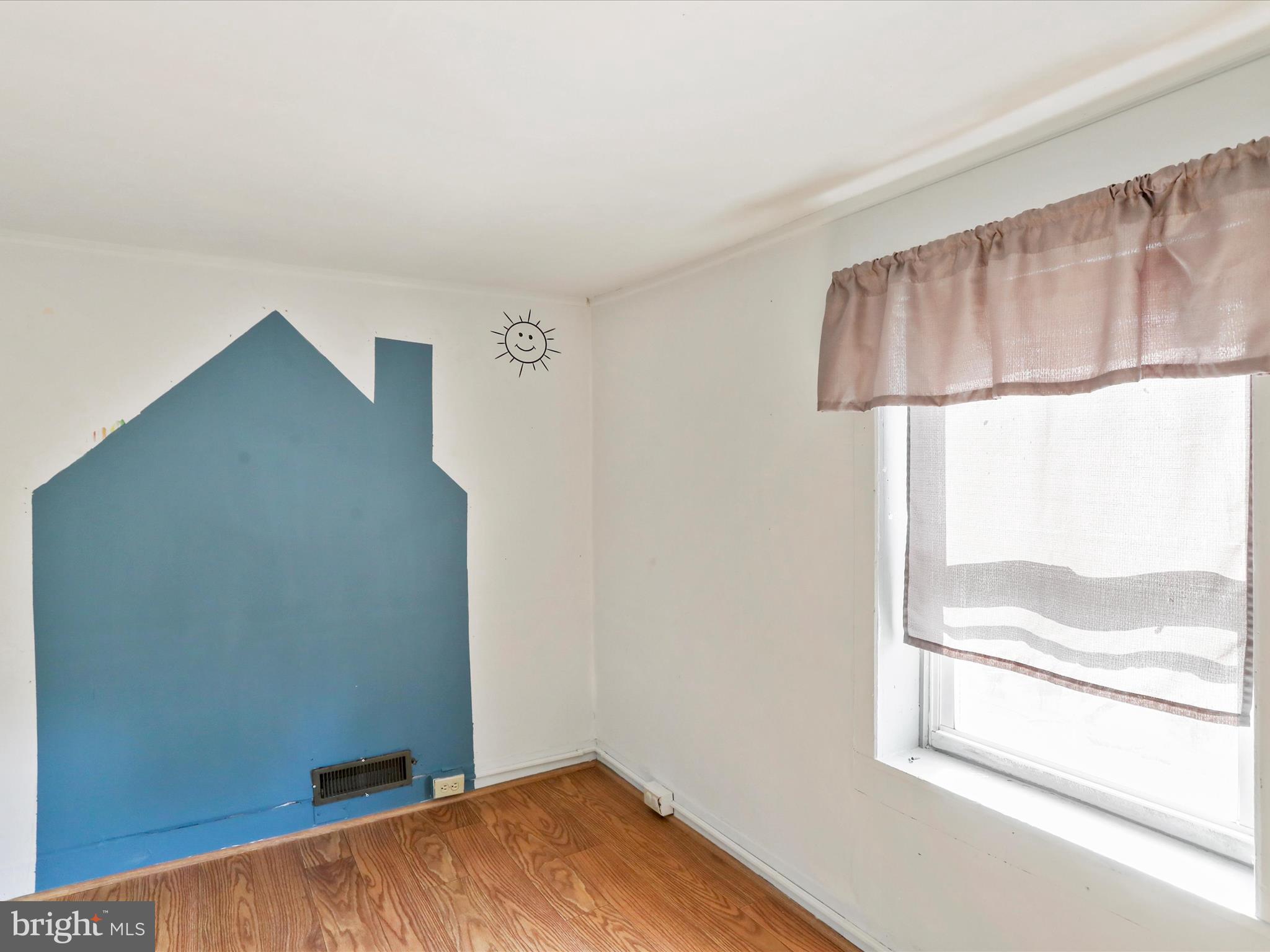 11856 Nicholson Road Keymar, MD 21757 - Photo 15 of 31 a view of a room that has a window in it
