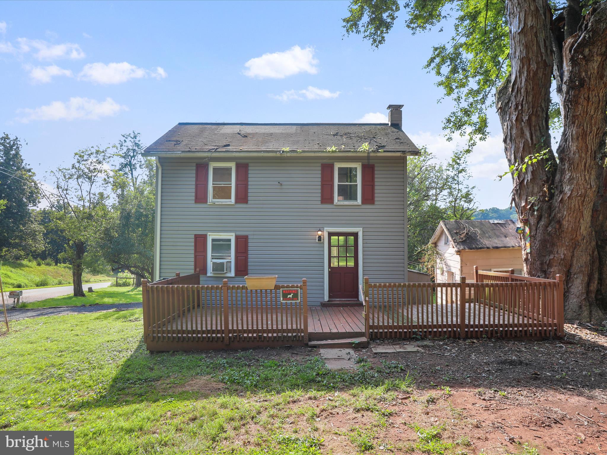 11856 Nicholson Road Keymar, MD 21757 - Photo 25 of 31 a front view of a house with a yard