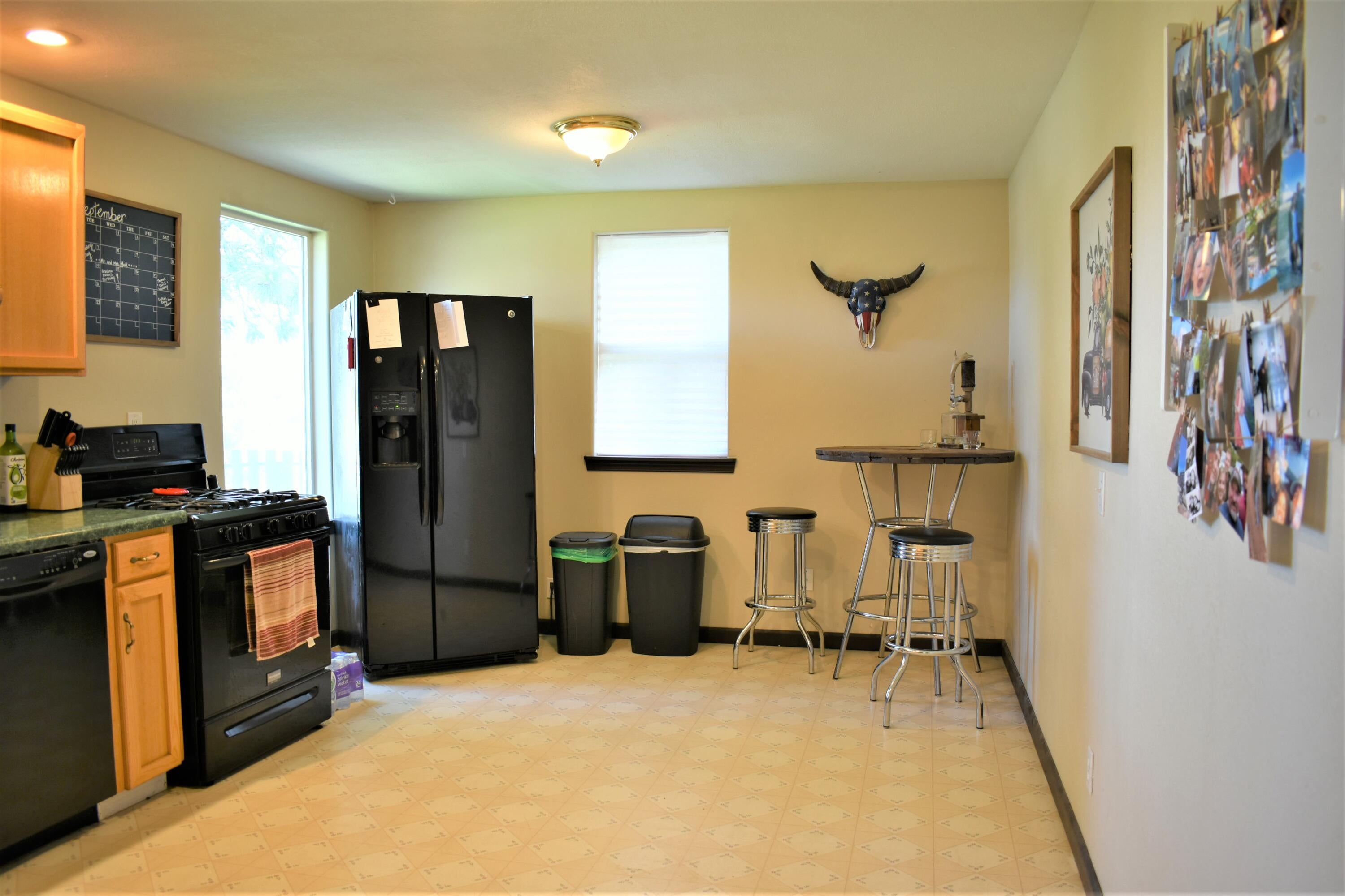 1170 Southwest Crestview Road Prineville, OR 97754 - Photo 11 of 42 DSC_0006 (2)