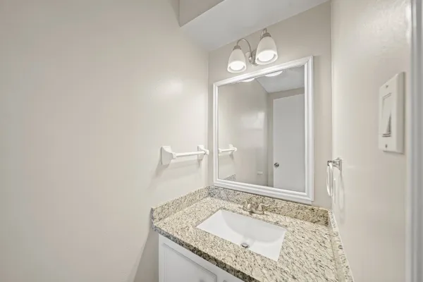 $2,075 | 1123 Marne Lane, Houston, TX 77090