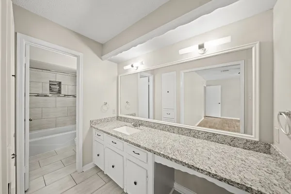 $2,075 | 1123 Marne Lane, Houston, TX 77090