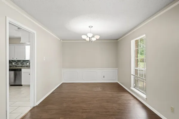 $2,075 | 1123 Marne Lane, Houston, TX 77090