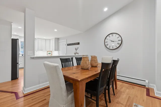 $717,900 | 24 York Ledge Drive, Unit 24, Cumberland, ME 04110