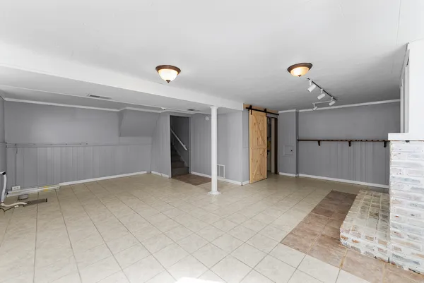 $269,900 | 2425 West 46th Street, Davenport, IA 52806