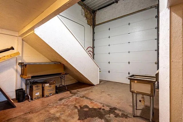 $1,800,000 | 16385 310th Street, Center City, MN 55012