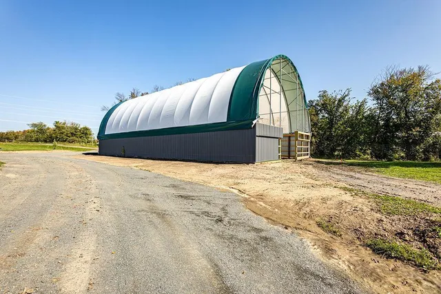 $1,800,000 | 16385 310th Street, Center City, MN 55012