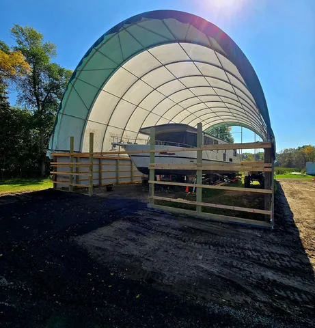 $1,800,000 | 16385 310th Street, Center City, MN 55012