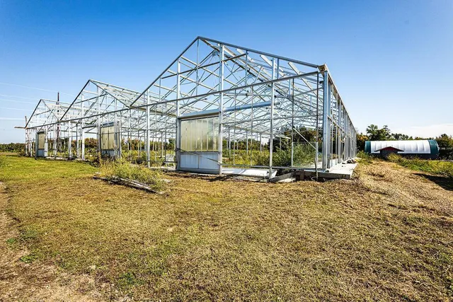 $1,800,000 | 16385 310th Street, Center City, MN 55012