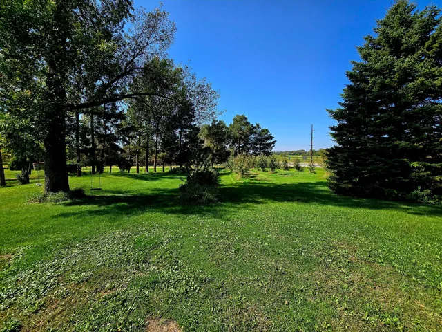 $1,800,000 | 16385 310th Street, Center City, MN 55012