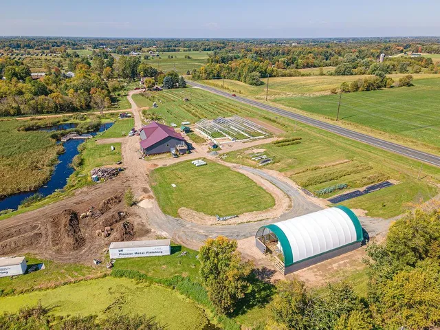 $1,800,000 | 16385 310th Street, Center City, MN 55012