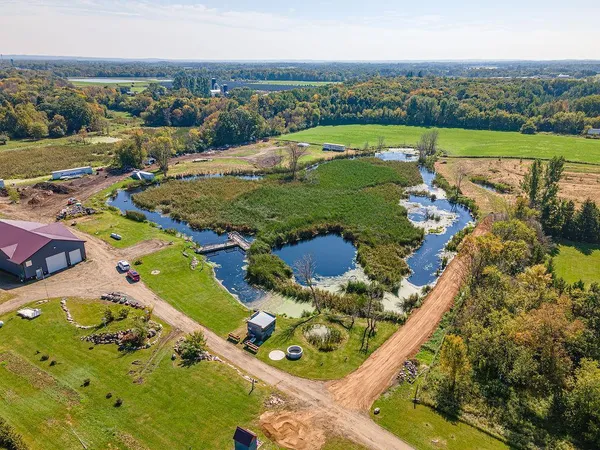 $1,800,000 | 16385 310th Street, Center City, MN 55012