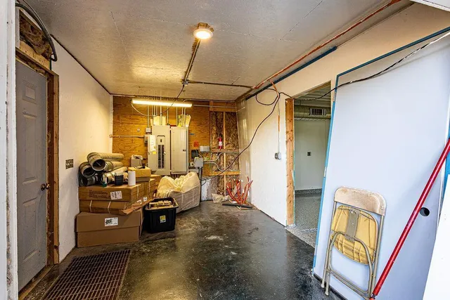 $1,800,000 | 16385 310th Street, Center City, MN 55012