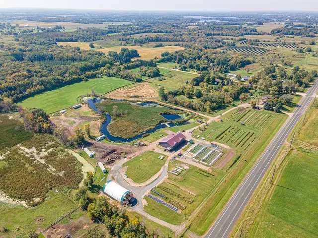 $1,800,000 | 16385 310th Street, Center City, MN 55012