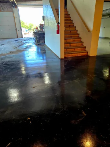 $1,800,000 | 16385 310th Street, Center City, MN 55012