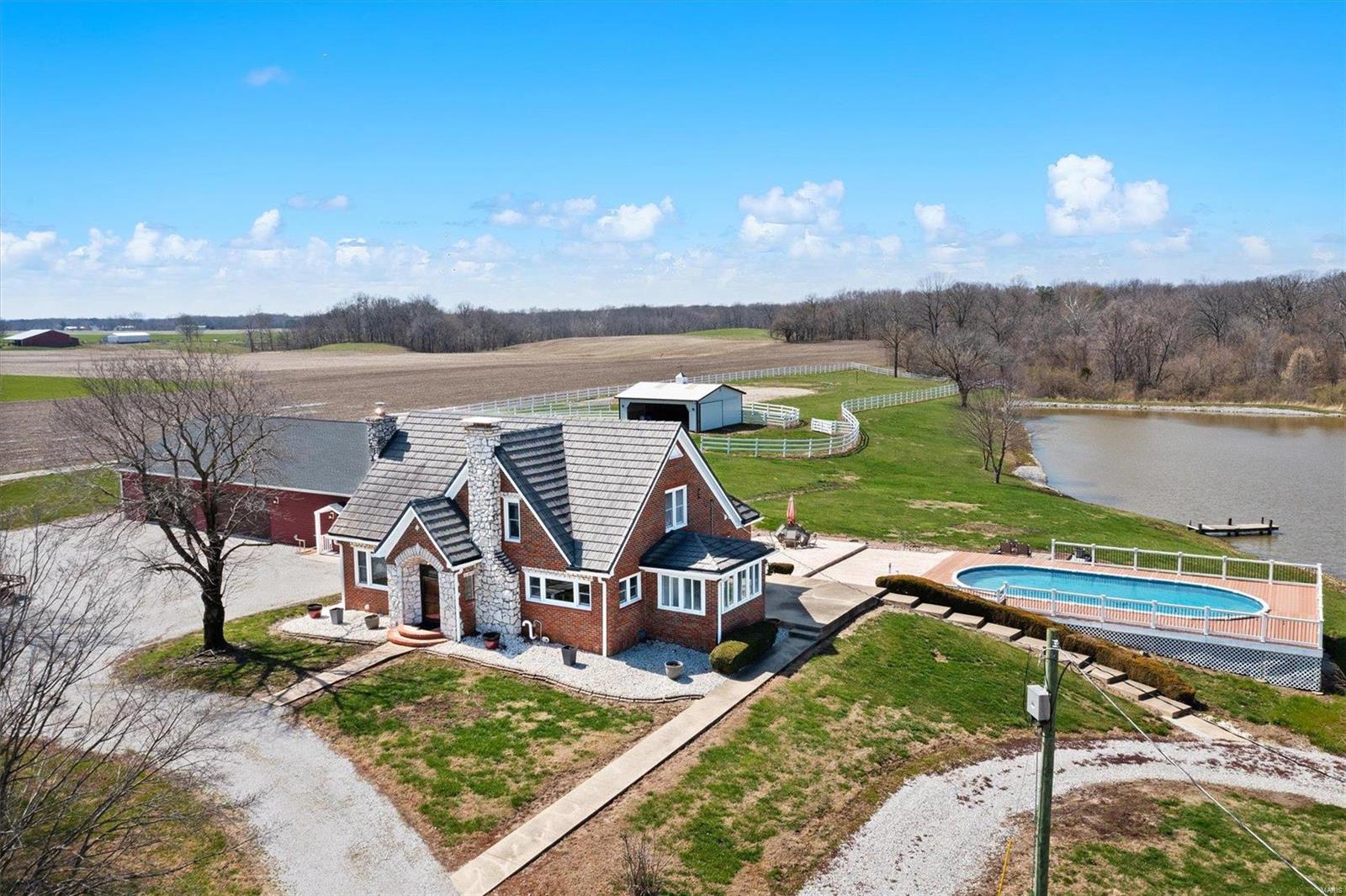 8441 Old Moro Road Dorsey, IL 62021 - Photo 3 of 80