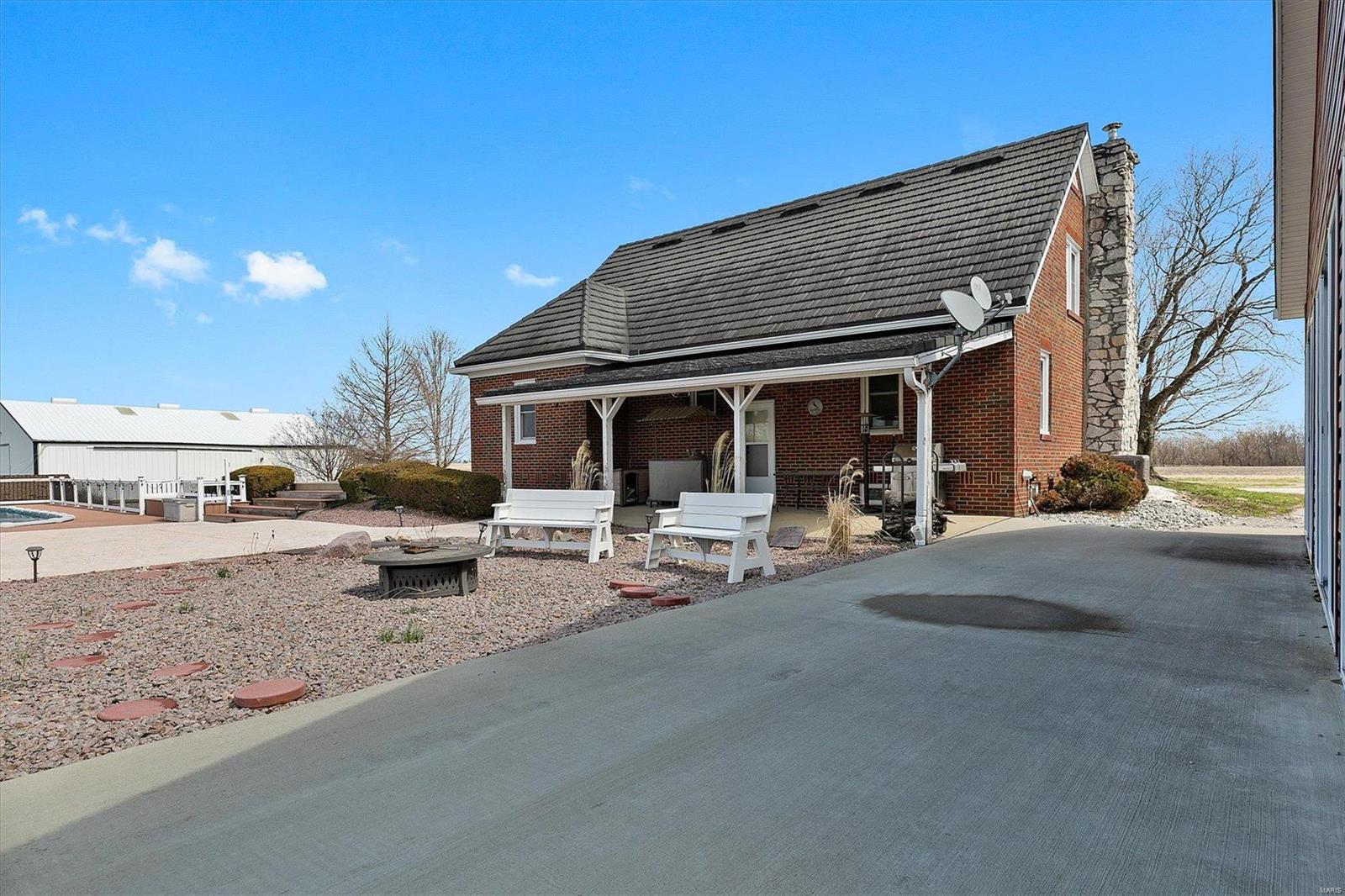 8441 Old Moro Road Dorsey, IL 62021 - Photo 41 of 80