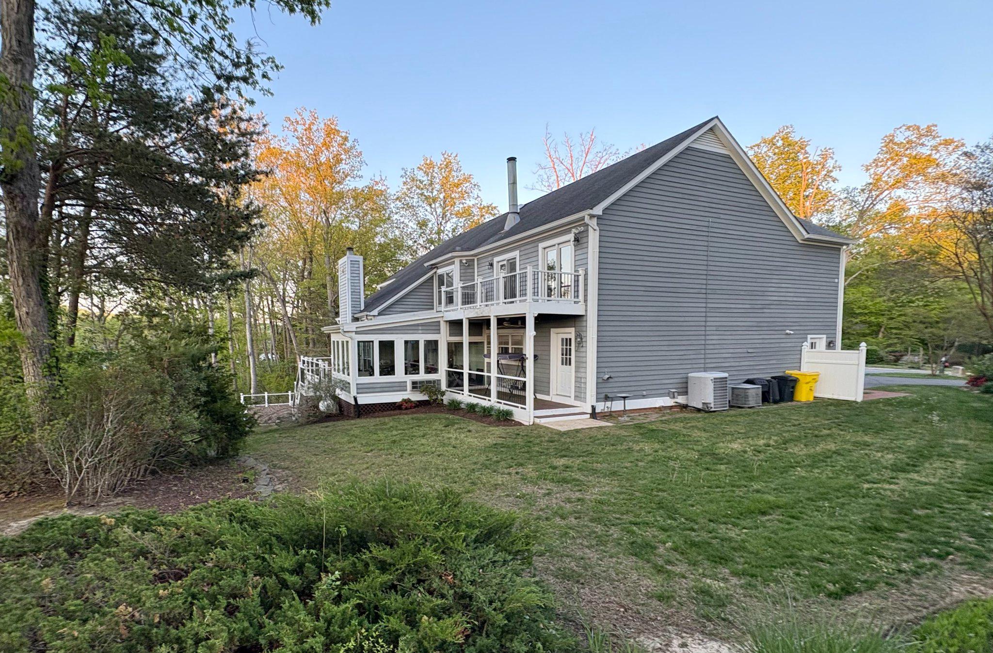 575 Laurel Road Riva, MD 21140 - Photo 4 of 77 Charming home with serene surroundings.