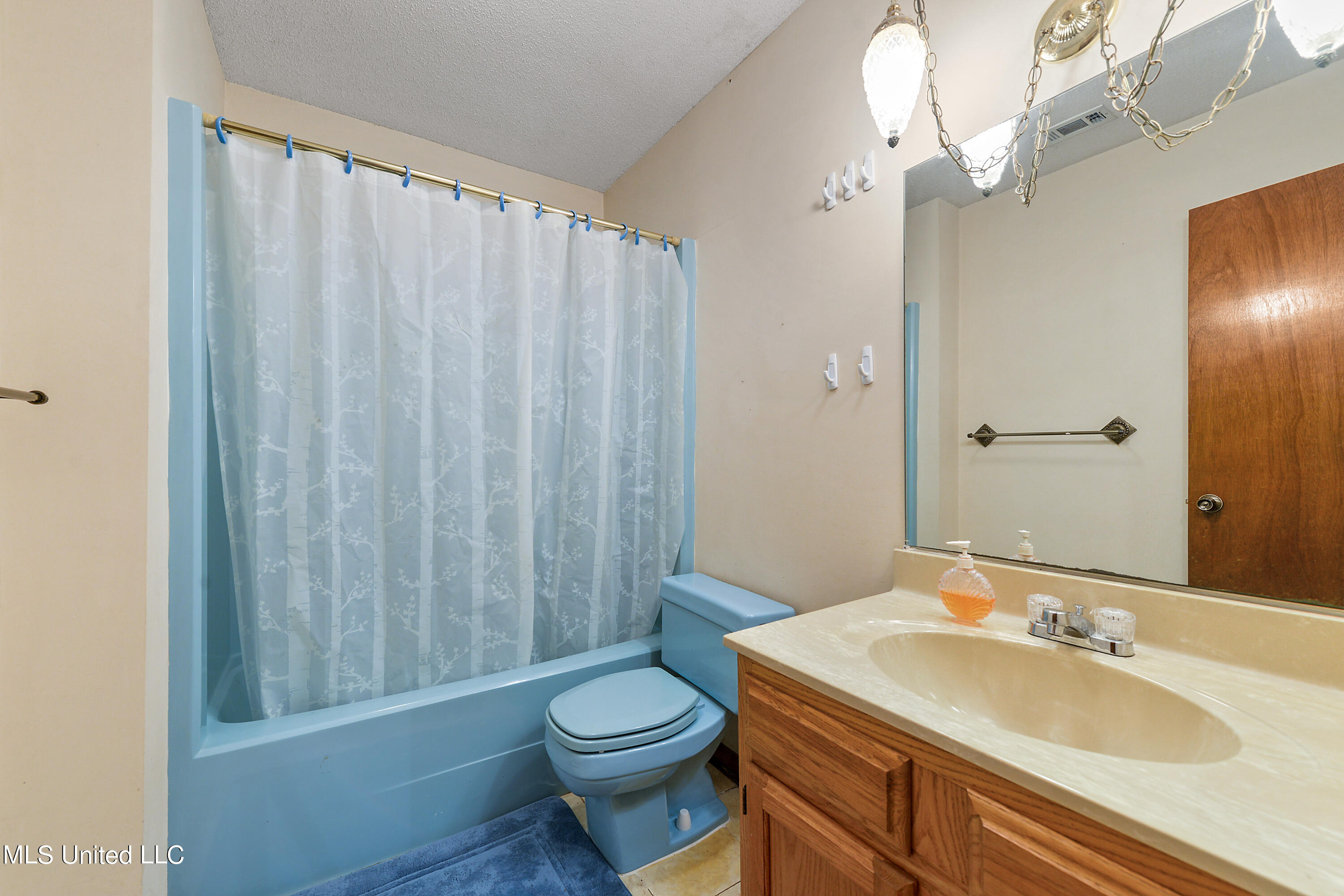 5496 Whetstone Road D'Iberville, MS 39540 - Photo 20 of 29 020