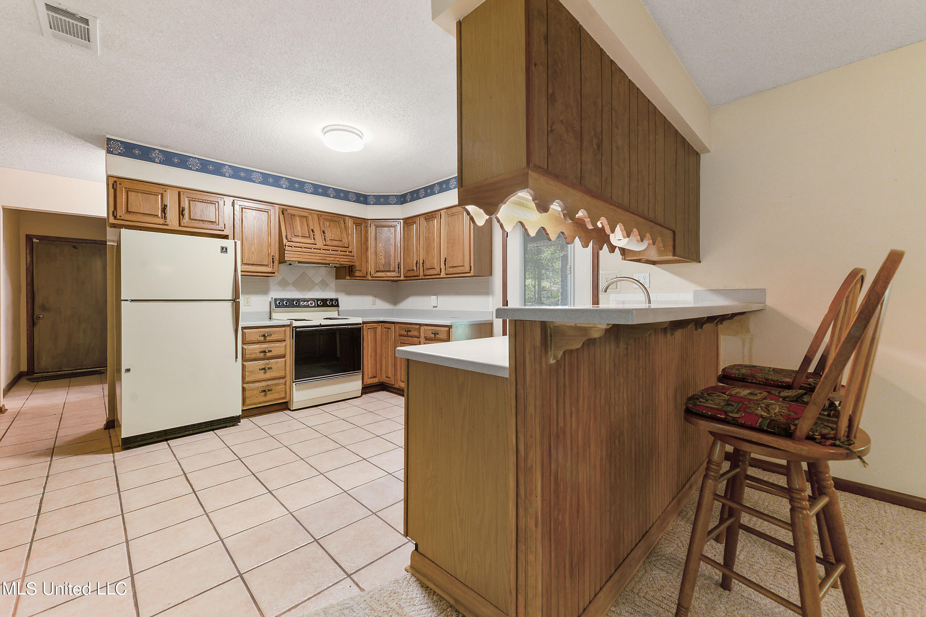 5496 Whetstone Road D'Iberville, MS 39540 - Photo 8 of 29 008
