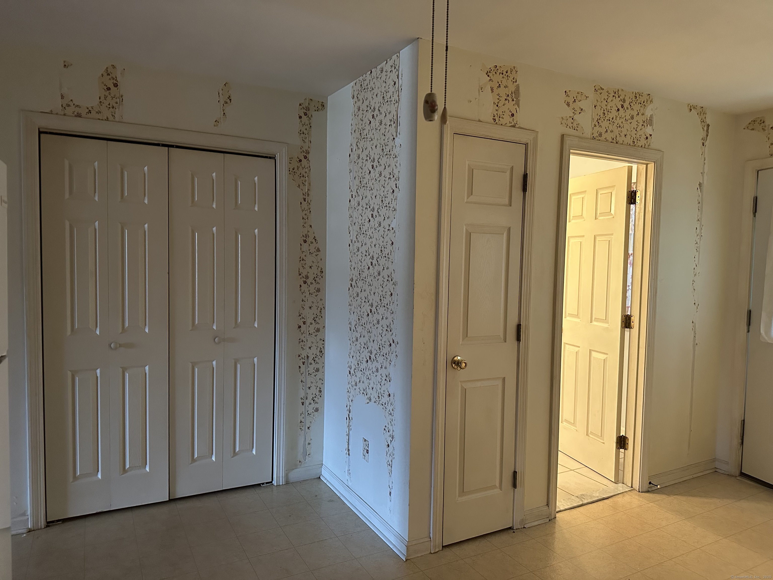 7 Howard Avenue, Unit 3 Ansonia, CT 06401 - Photo 3 of 15 a bathroom with a shower and a tub