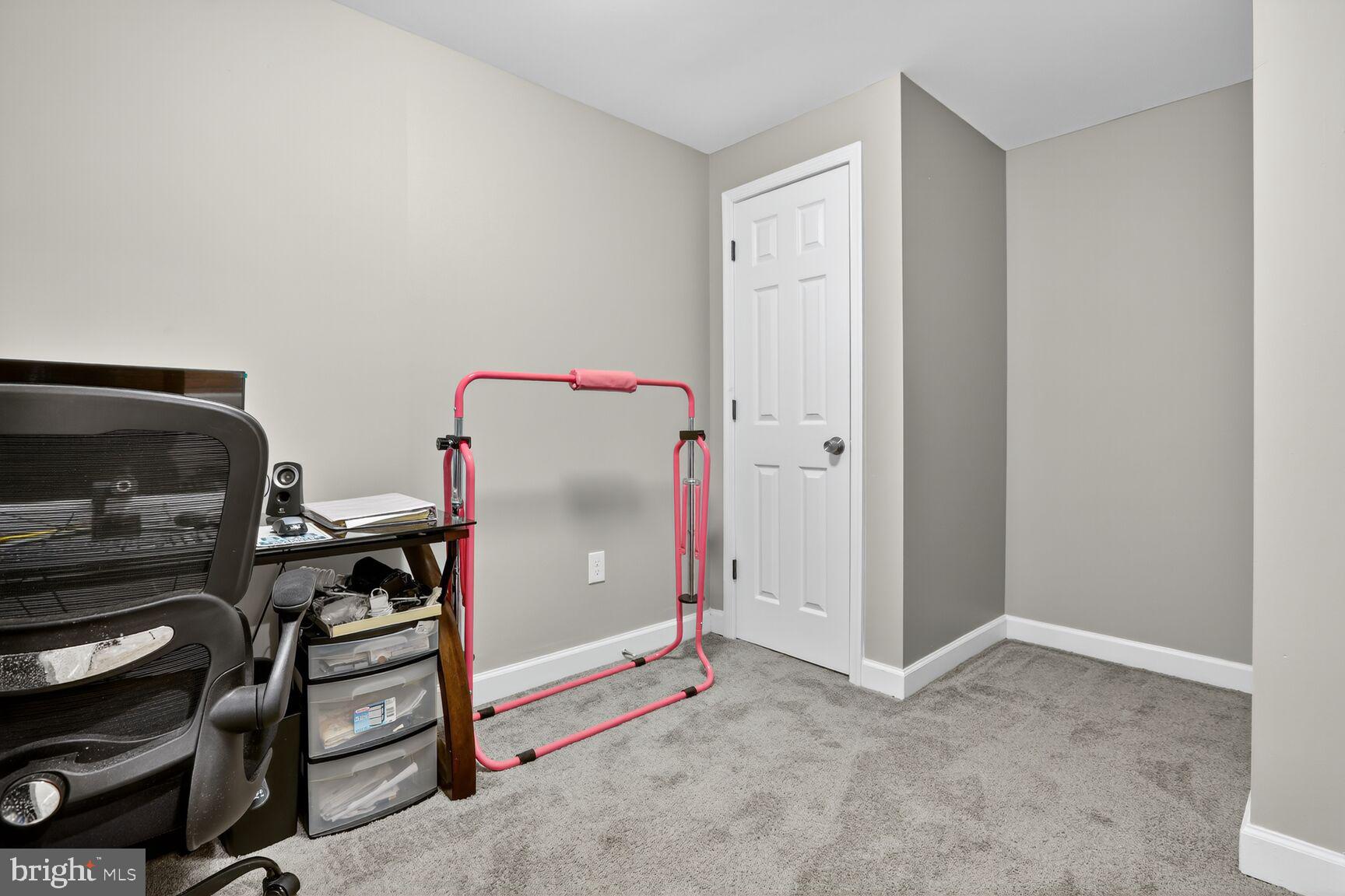1502 East Hoffman Street Baltimore, MD 21213 - Photo 23 of 30 a view of room with cabinets