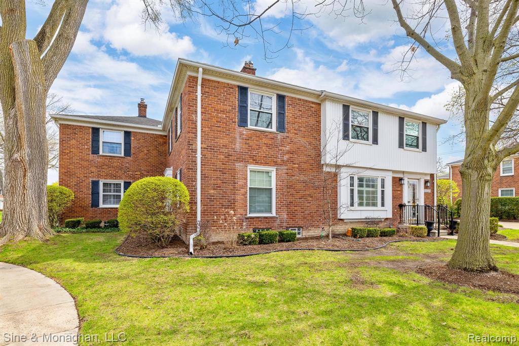612 Cadieux Road Grosse Pointe, MI 48230 - Photo 30 of 35