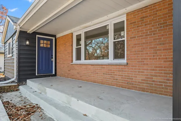 $2,800 | 17740 Clyde Avenue, Lansing, IL 60438