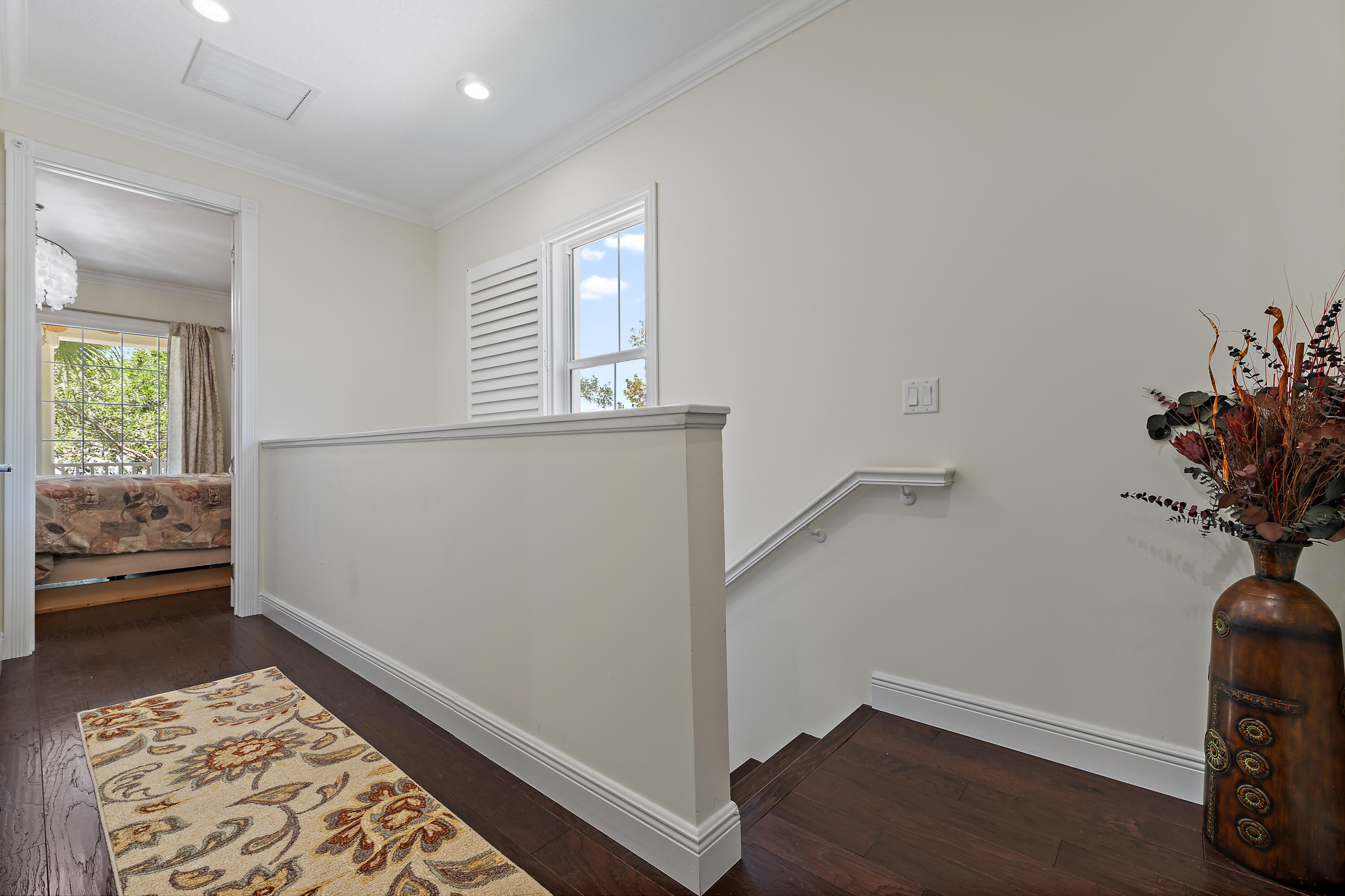 1302 Sunshine Drive Jupiter, FL 33458 - Photo 16 of 43 Landing