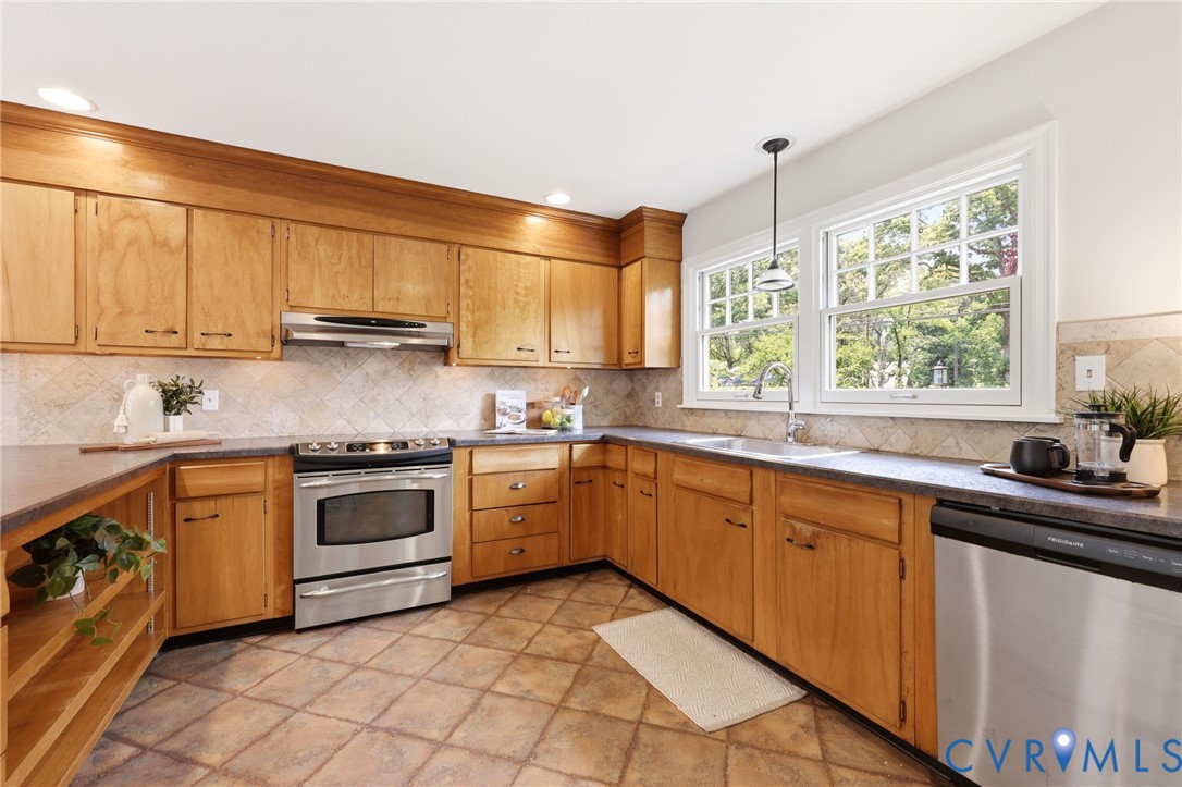 4627 Arrowhead Road Richmond, VA 23235 - Photo 19 of 52 Gallery Image 19