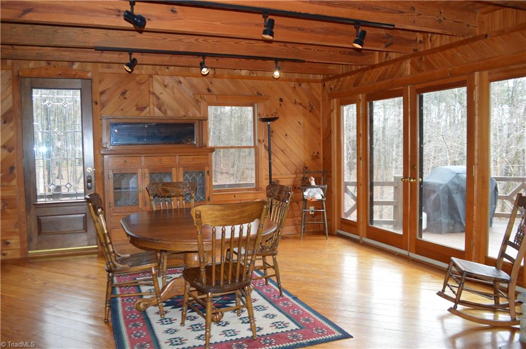 173 Ellis Hardy Road Pinnacle, NC 27043 - Photo 6 of 30