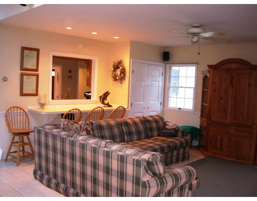 43 Pitman Road Marblehead, MA 01945 - Photo 6 of 8