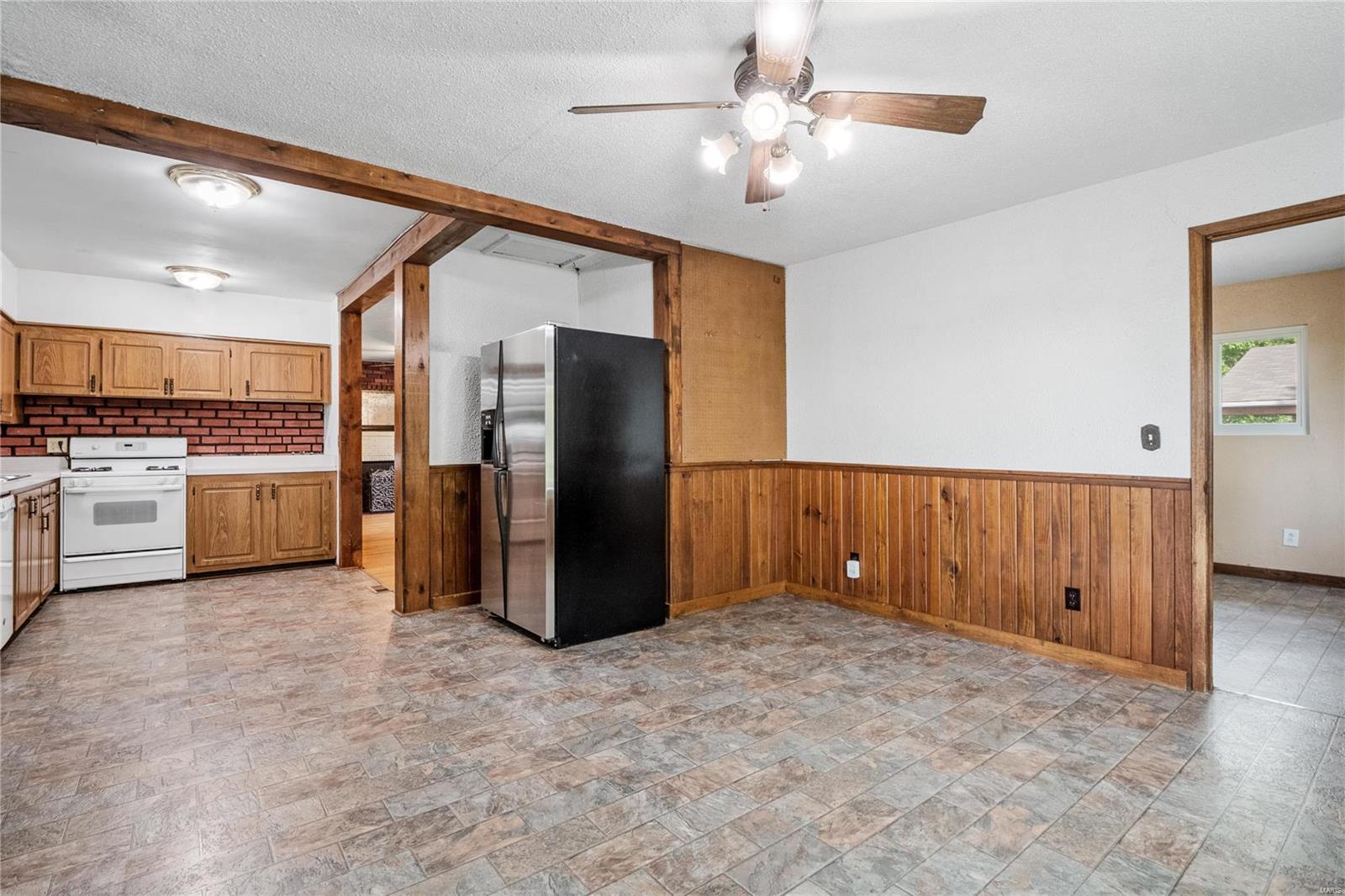 8776 Prairietown Road Dorsey, IL 62021 - Photo 11 of 30