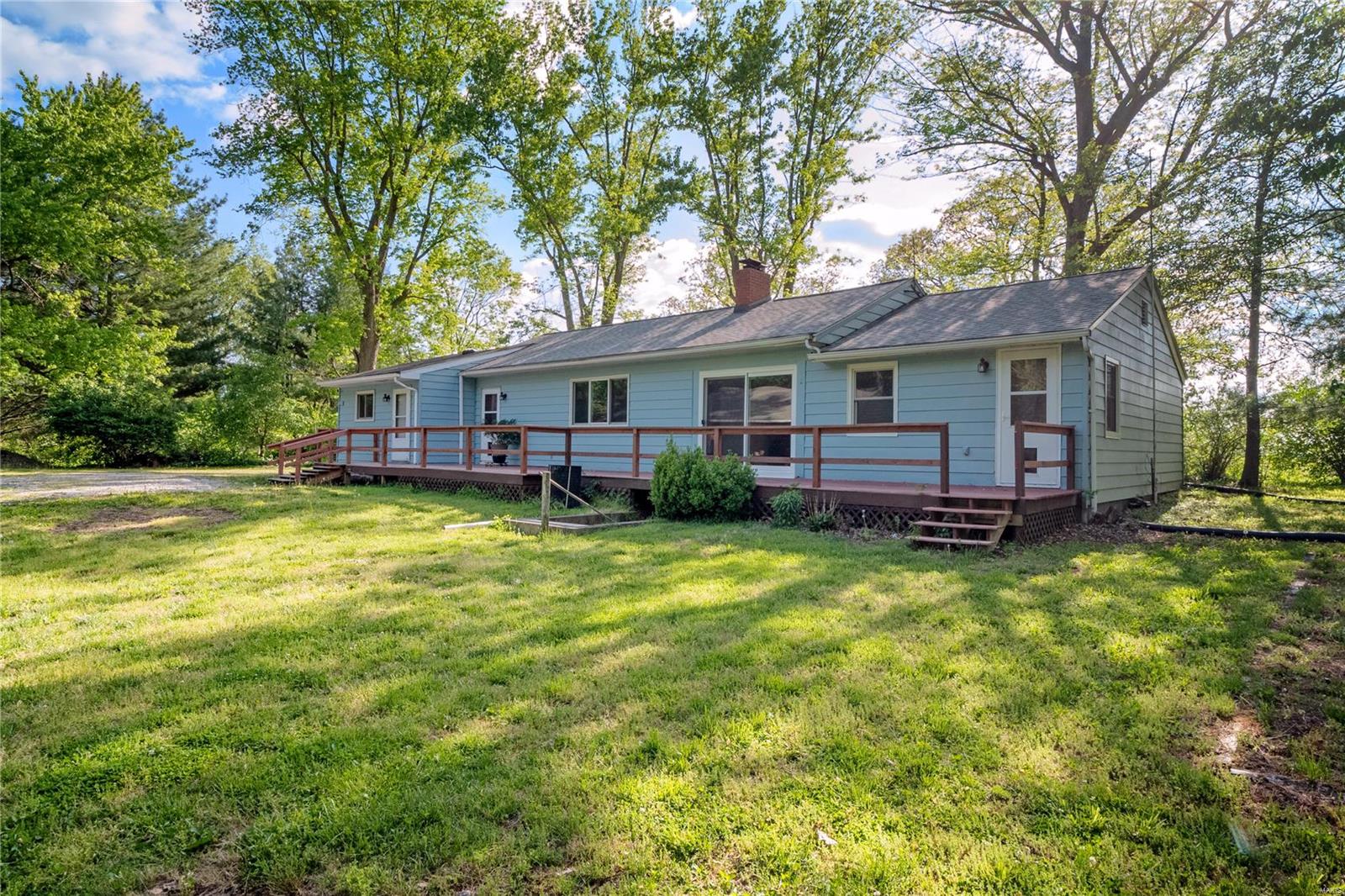 8776 Prairietown Road Dorsey, IL 62021 - Photo 2 of 30