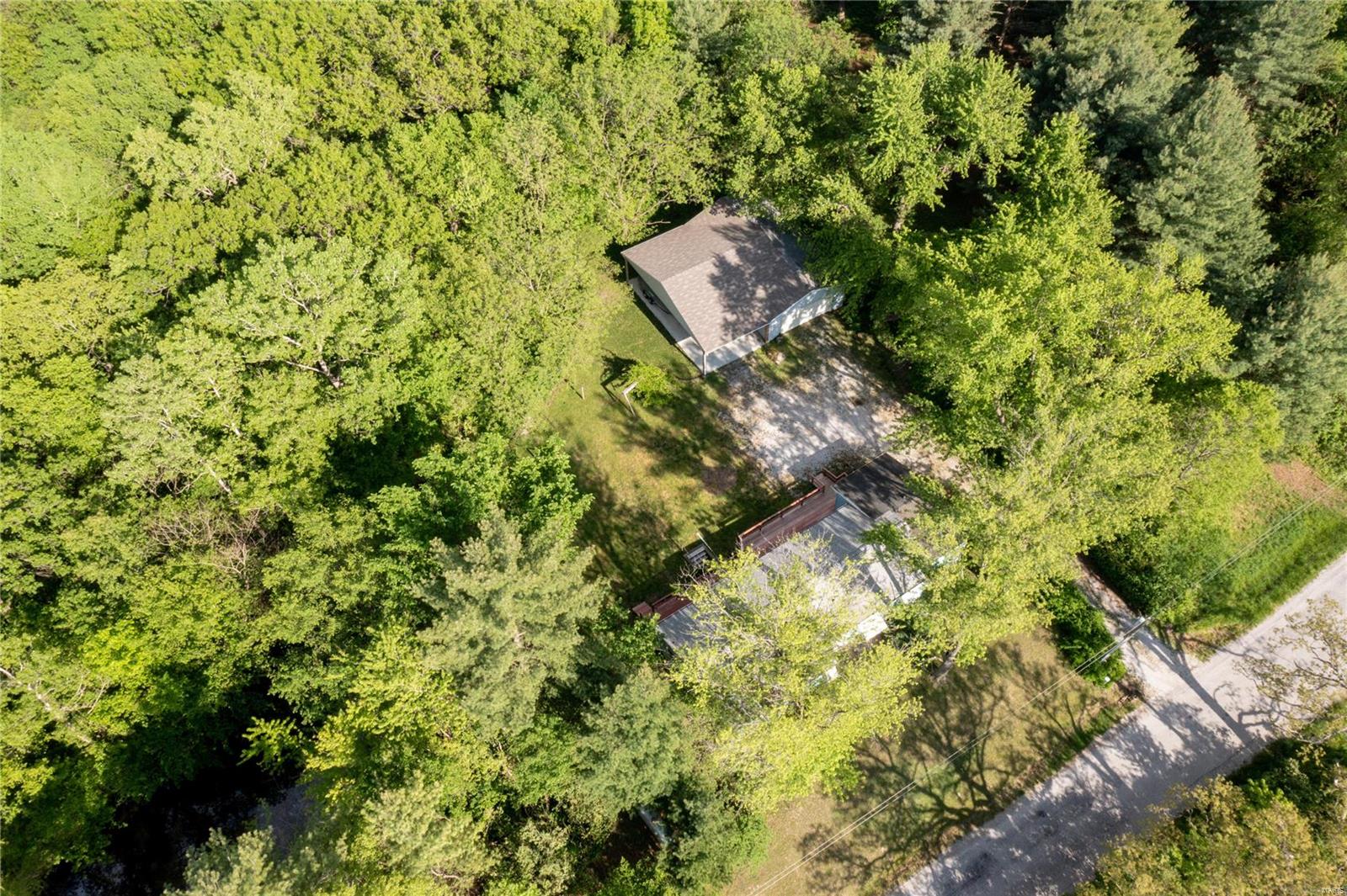 8776 Prairietown Road Dorsey, IL 62021 - Photo 27 of 30