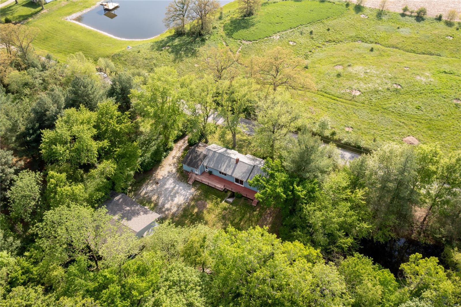 8776 Prairietown Road Dorsey, IL 62021 - Photo 3 of 30