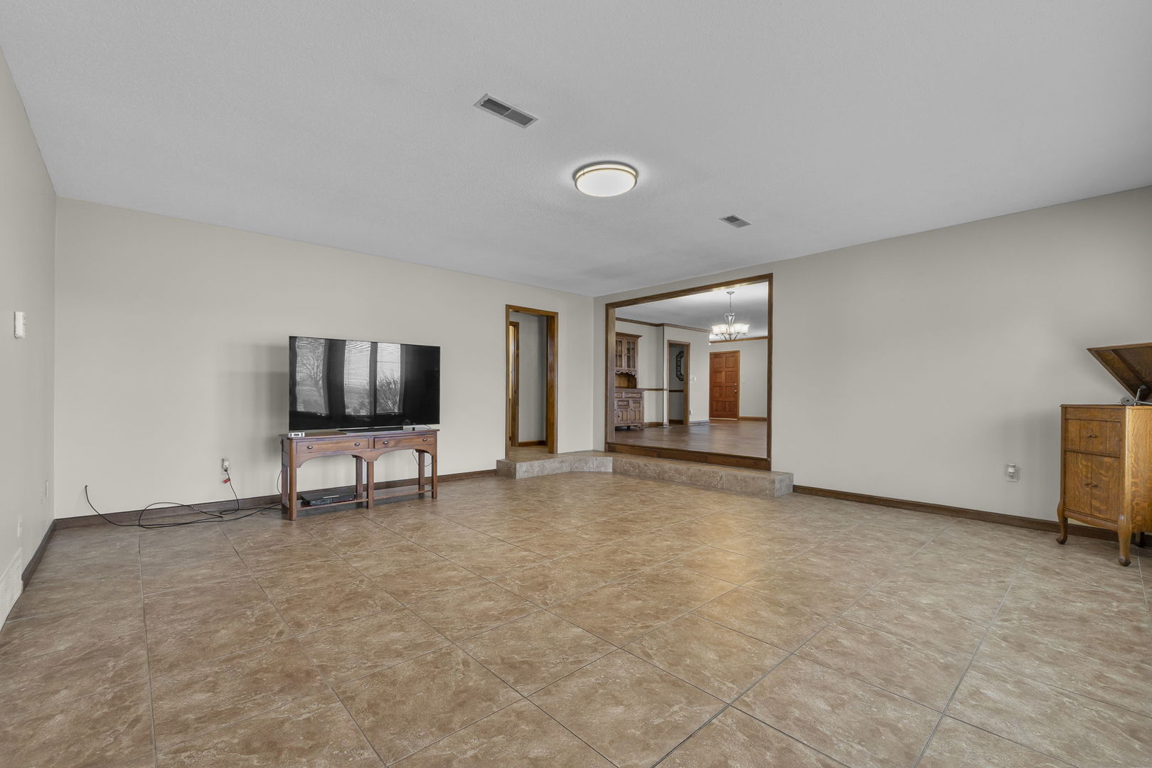 24250 Hanging Rock Road McClure, IL 62957 - Photo 22 of 29