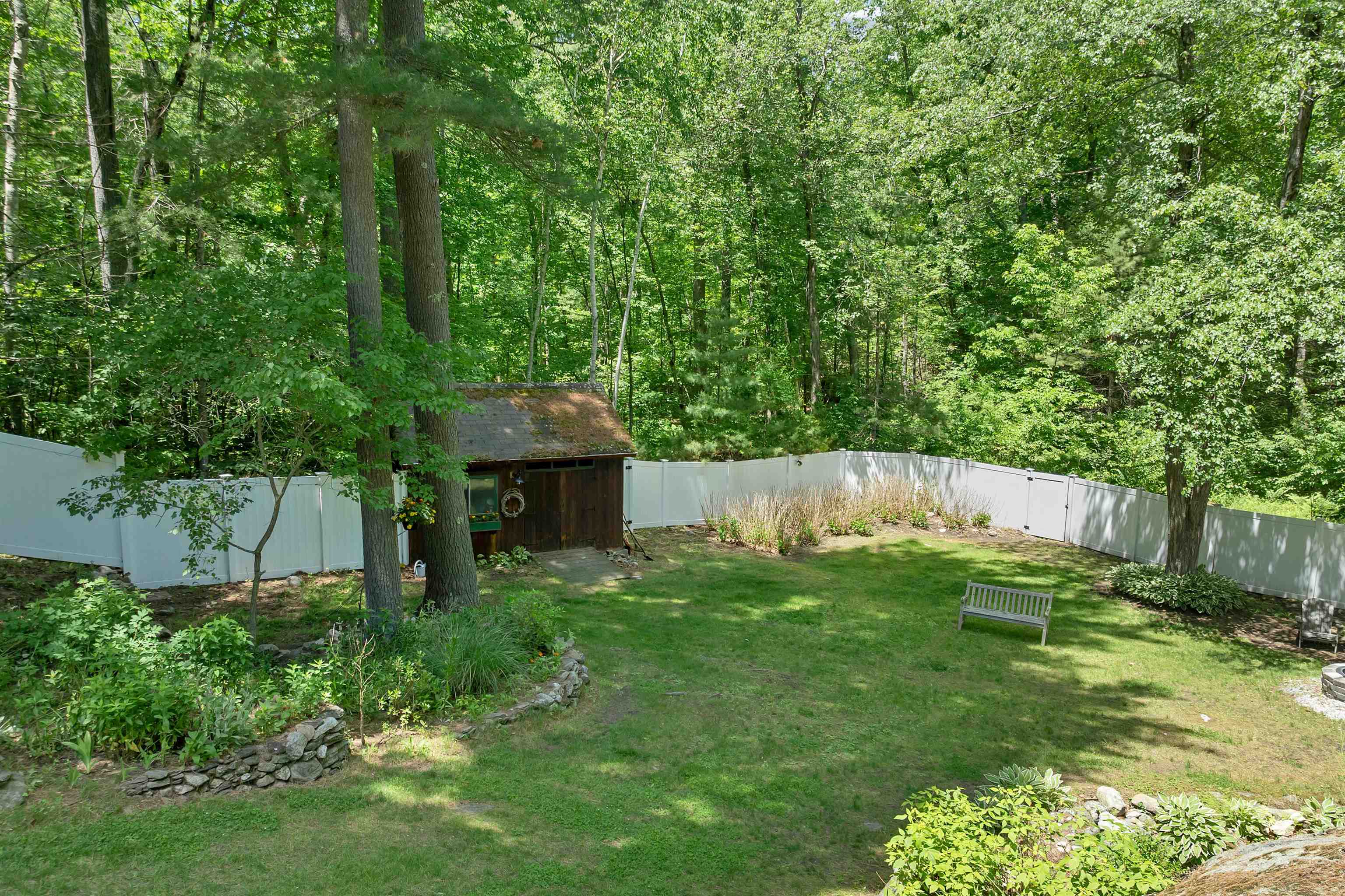 76 Marblehead Road Windham, NH 03087 - Photo 37 of 48
