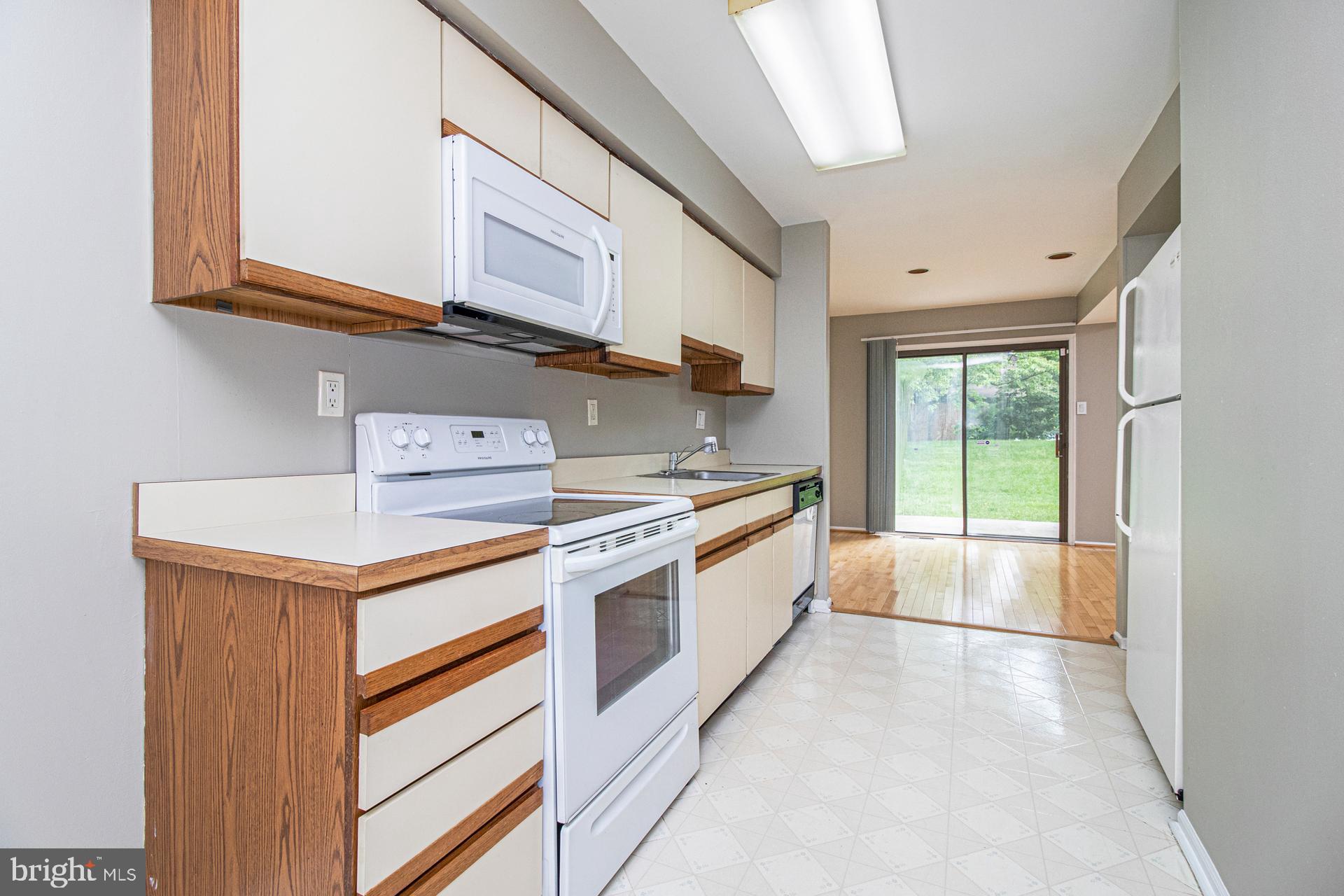 102 Hanover Court Chesterbrook, PA 19087 - Photo 13 of 27 Gallery Image 13