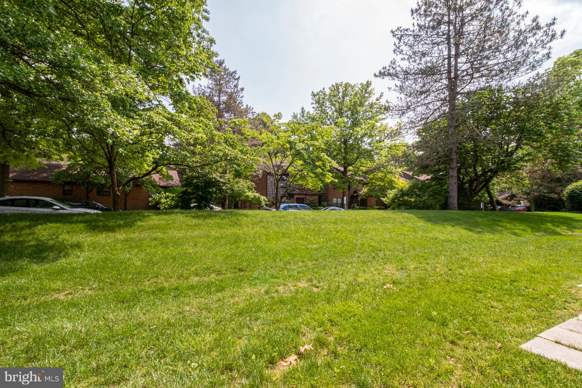 102 Hanover Court Chesterbrook, PA 19087 - Photo 25 of 27 Gallery Image 25