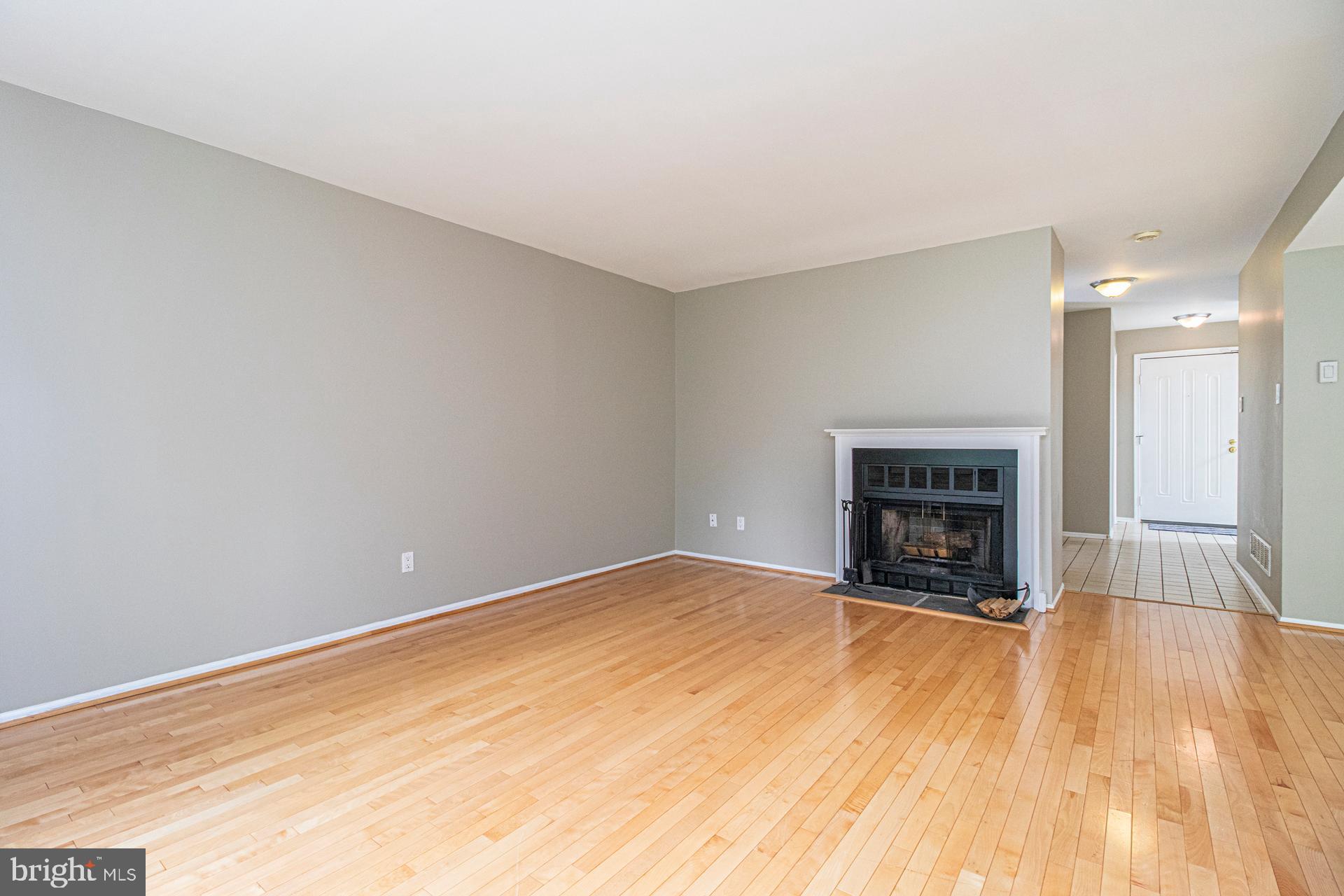 102 Hanover Court Chesterbrook, PA 19087 - Photo 6 of 27 Gallery Image 6