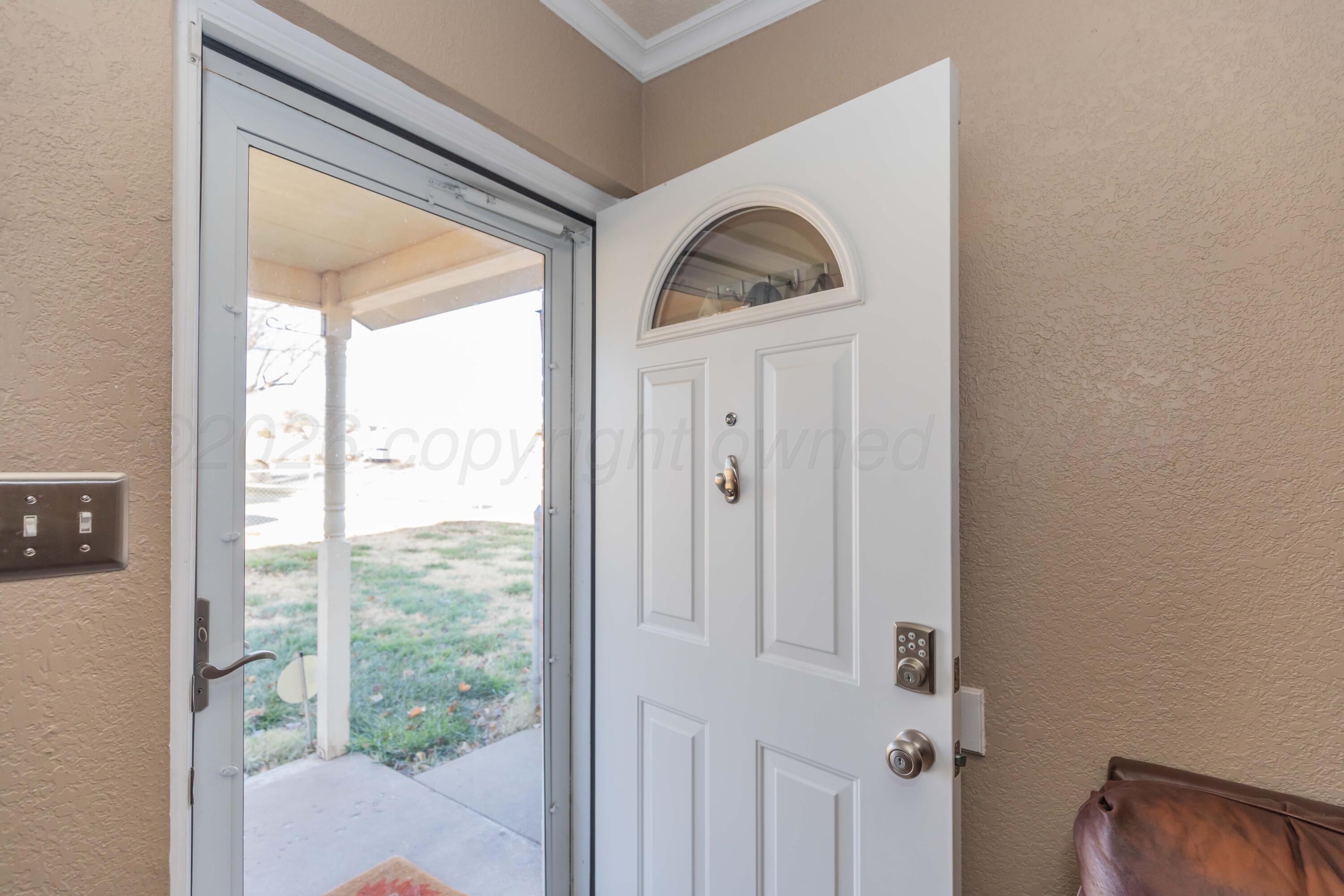 2010 North Adams Street Amarillo, TX 79107 - Photo 2 of 24 ENTRY