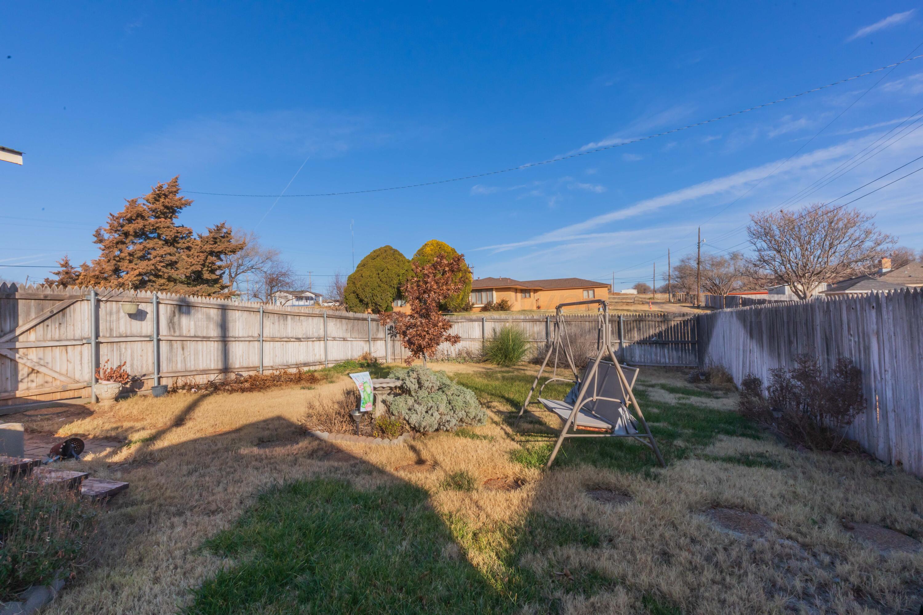 2010 North Adams Street Amarillo, TX 79107 - Photo 23 of 24 BACKYARD VIEW 3