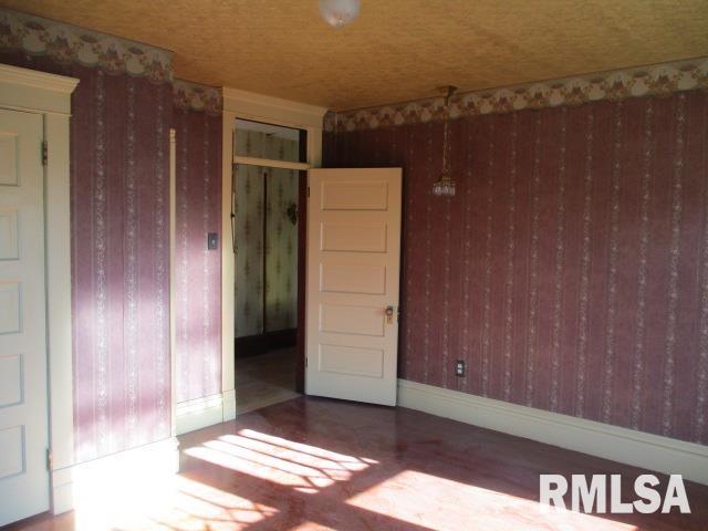 501 North Lafayette Street Macomb, IL 61455 - Photo 17 of 27